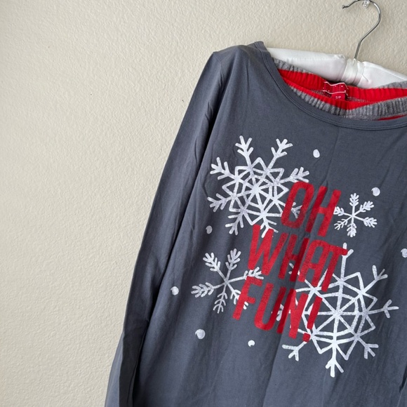 Holiday PJs Set Oh What Fun Gray Red Stripe Snowflake Fleece Long Sleeve Small - Picture 3 of 16